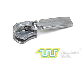 3# metal zipper slider and 10330 pull-tab