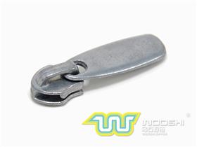 7# Nylon zipper slider and 10778 pull-tab