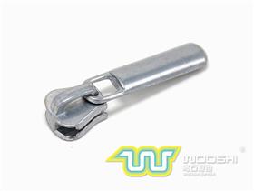 5# Plastic zipper slider and 10372 pull-tab