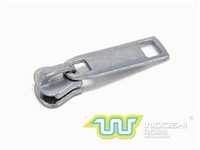 5# Plastic zipper slider and 11570 pull-tab