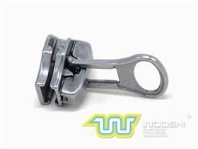 8# Metal Zipper Slider Auto Lock with Thumb Puller