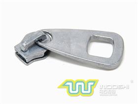 8# Nylon zipper slider and 11595 pull-tab