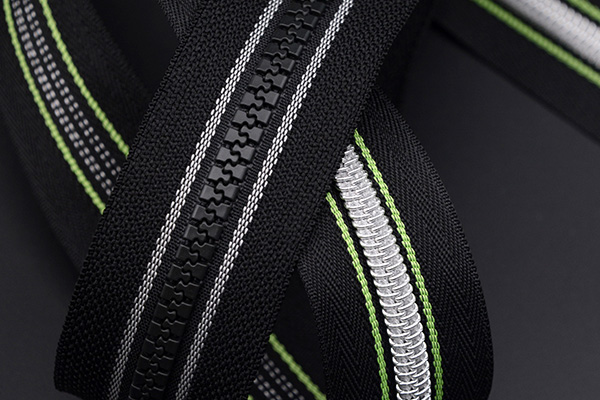 Luminous Zipper Cover