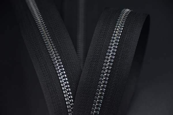 Reinforced Zipper Cover
